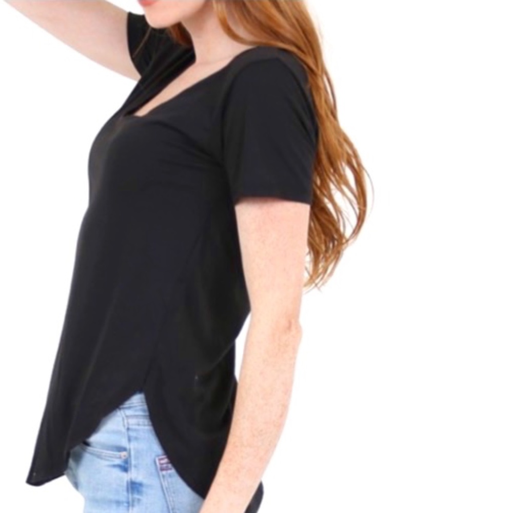 Womens  Vneck CURVED HEM Shirt.